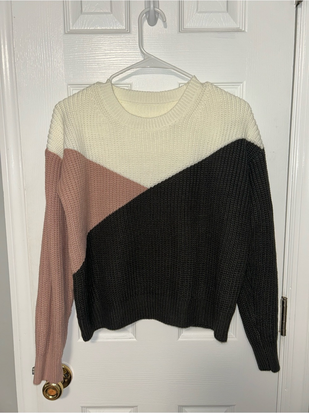 SHEIN Colorblock Crewneck Sweater in Cream, Blush & Black